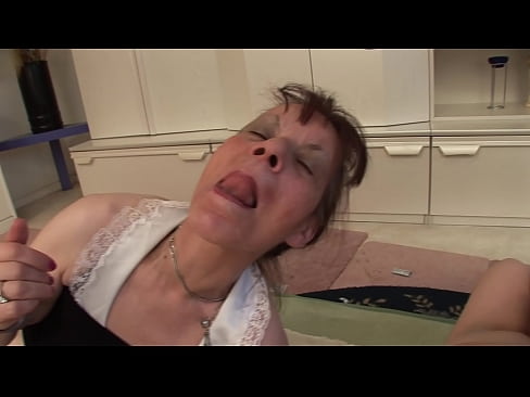 ❤️ Du avinoj kaj unu avo havas triopon ❤️ Malmola porno ĉe porno eo.credit-assorti.ru ❤